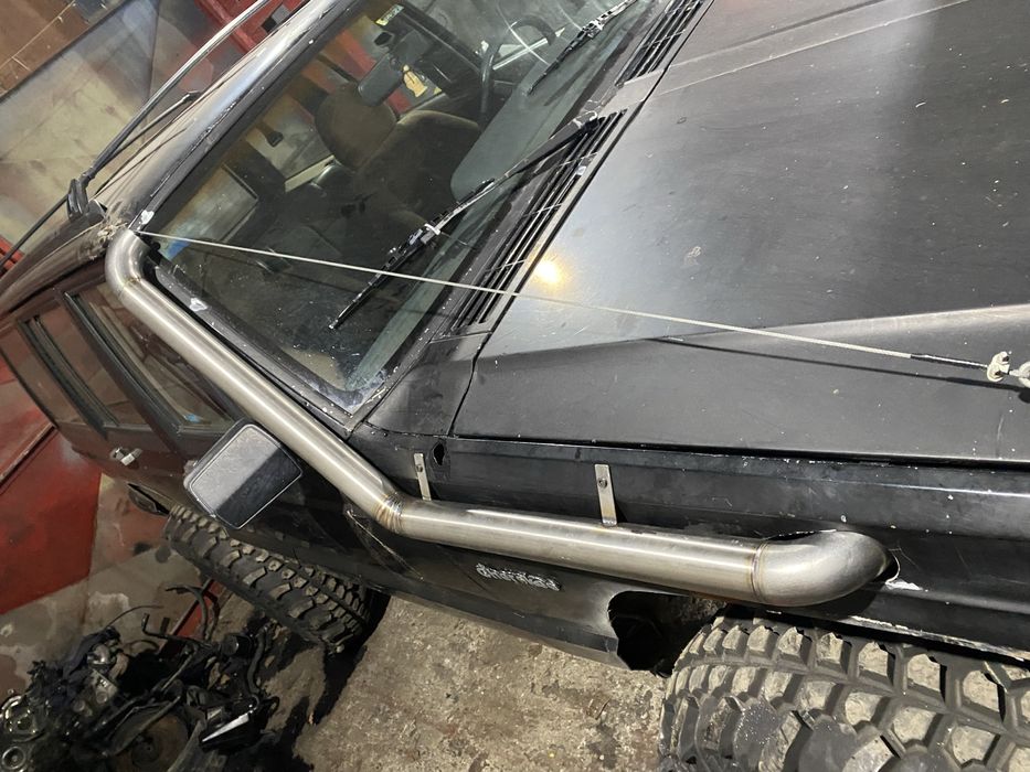 Продавам шнорхел за Jeep Cherokee XJ