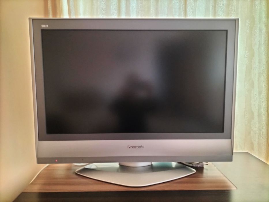 Телевизор Панасоник