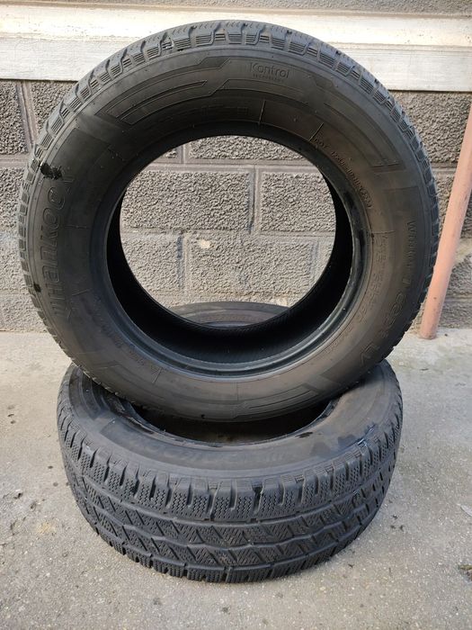Vând 2 Cauciucuri 215/65/16 C-uri DOT 2023 Hankook Import Germania