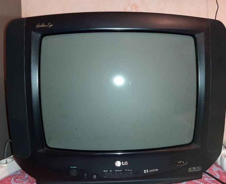 Продам телевизор