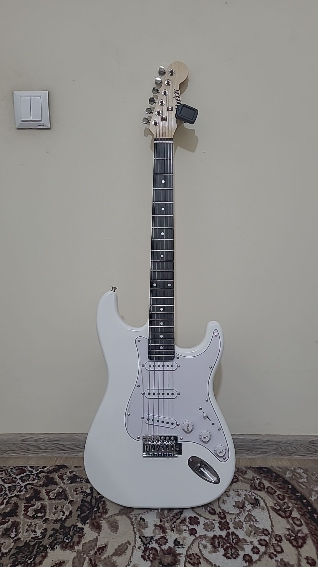 Электрогитара Stratocaster