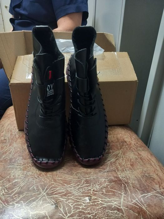 Ботинки чёрный осений весенний