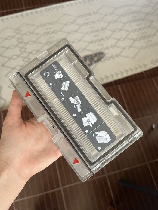 Продам Робот-пылесос Roborock s7