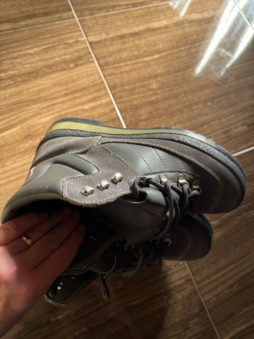 Ghete de iarna din piele naturala