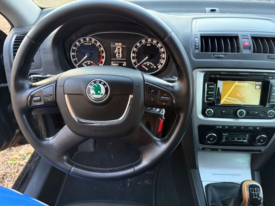 Skoda octavia 2012 1.6 tdi