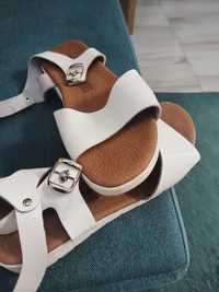 Sandale dama albe