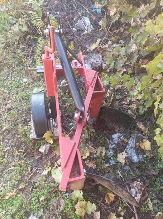 Плуга е чисто нов ! Ремарке за фреза