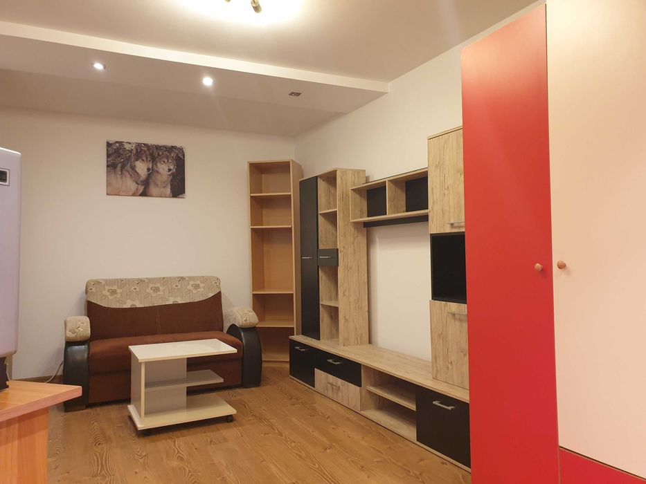 Garsoniera inchiriere-vanzare-Petrosani Primarie-ET2