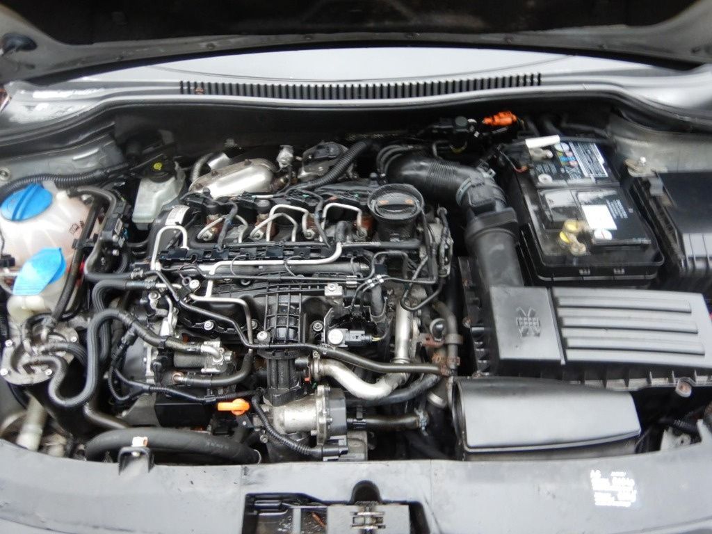 Centuri siguranta fata Seat Leon 2 2010 Hatchback 1.6 TDI