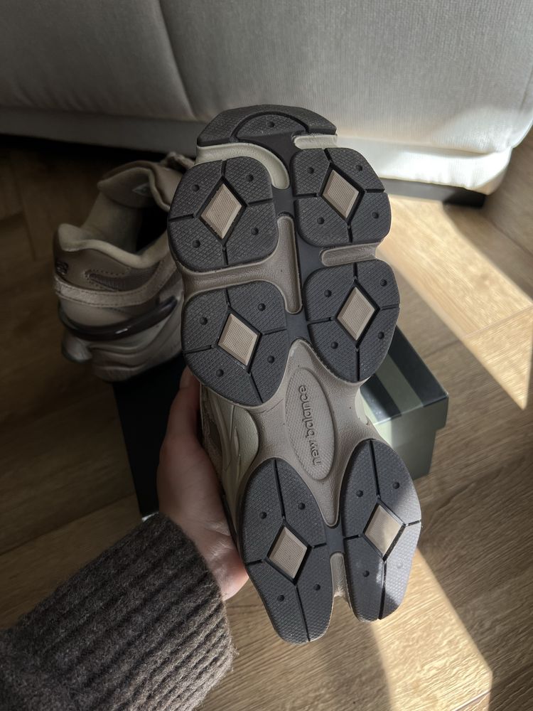 Маратонки New Balance 9060