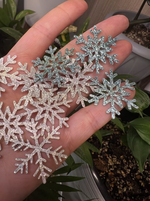 Снежинки декор для украшения платья на новый год