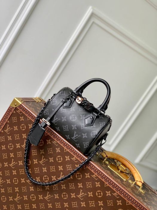 Geanta Louis Vuitton Speedy 18