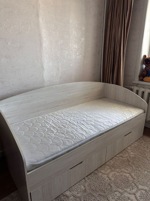 Две кровати односпальные