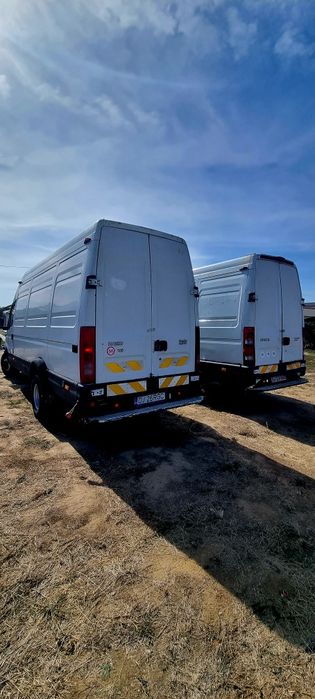 Vând două Iveco 65 DETARATE CAT B