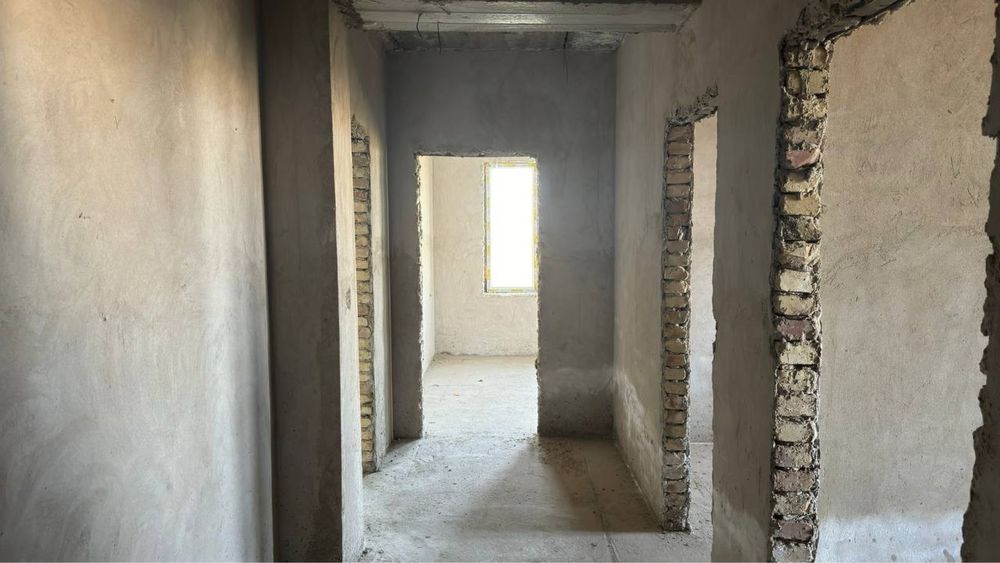 3 хонали 7-қават 92кв.м, янги лифтли дом ор: экскаваторный.