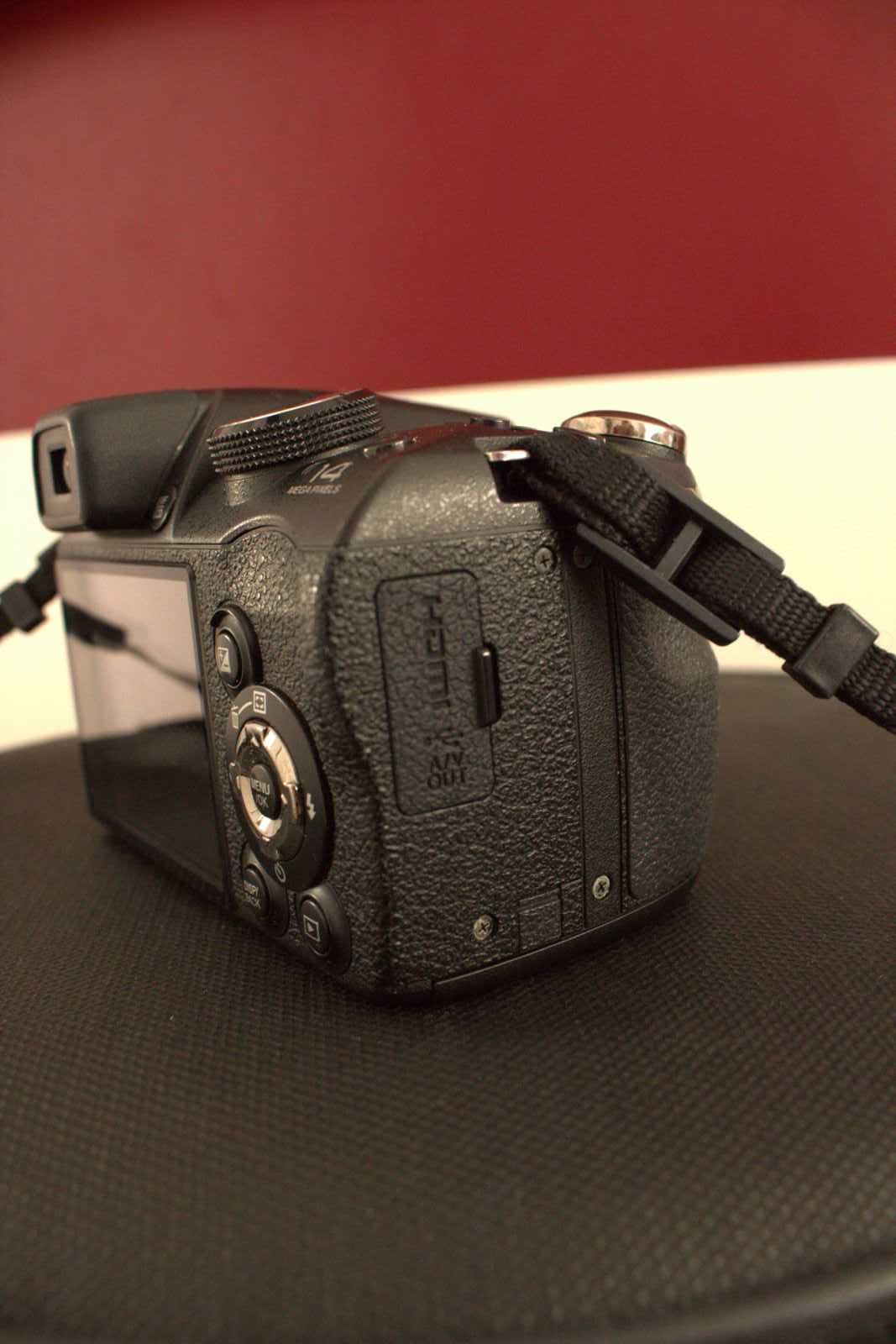 Фотоапарат Fujifilm FinePix S3300
