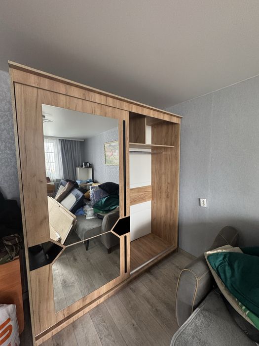 Продается белорусский шкаф