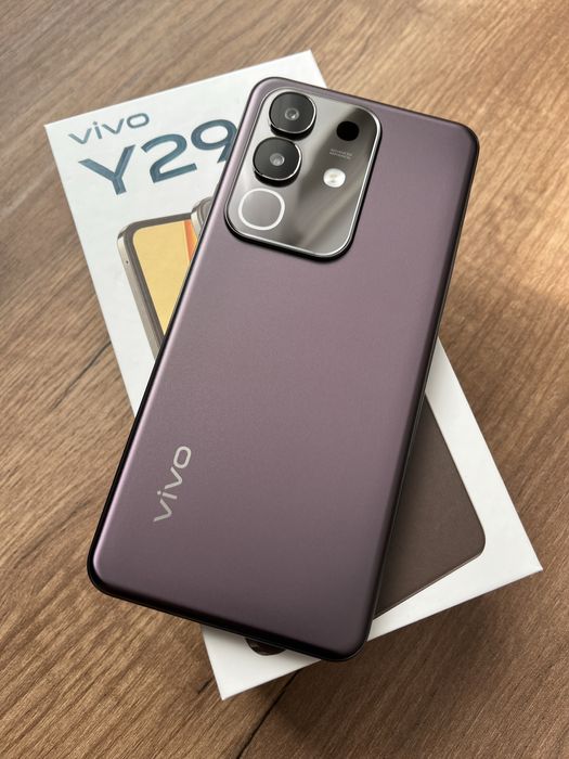Vivo Y29 8/256gb как новый!