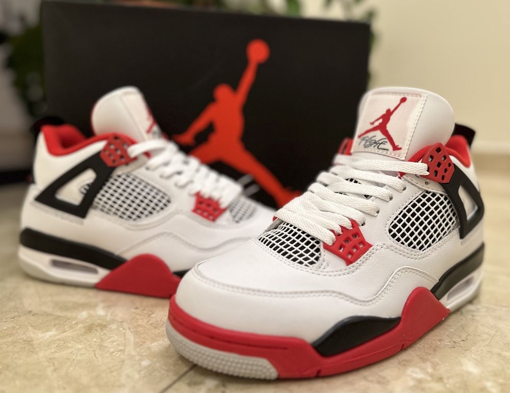 Jordan 4 Fire Red Marimi 36-47.5 in stoc acum