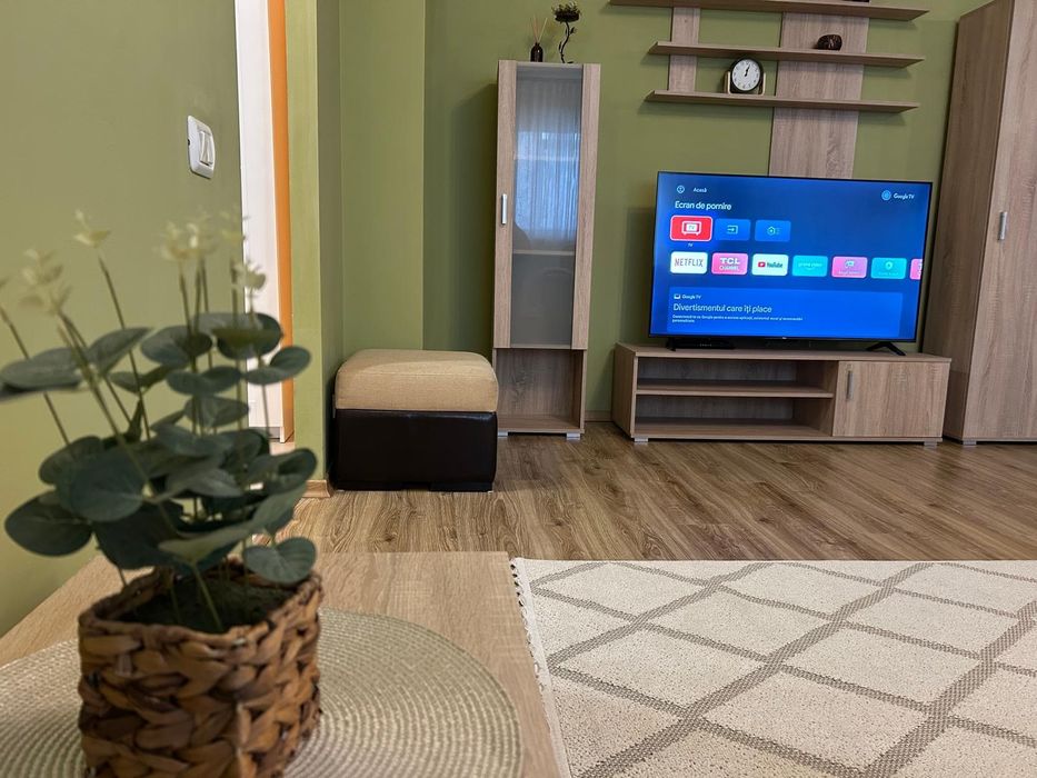 Proprietar inchiriez apartament 2 camere Timpuri Noi, Tineretului