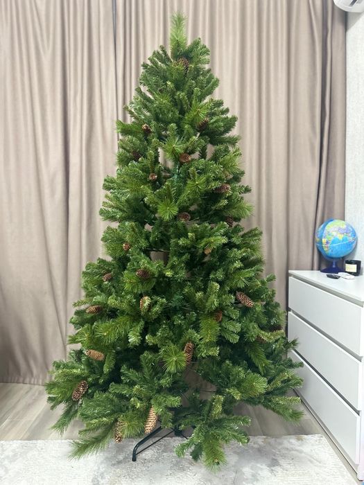 Новогодняя елка из категории "Мендоза"