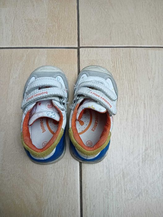 Pantofi Biomechanics