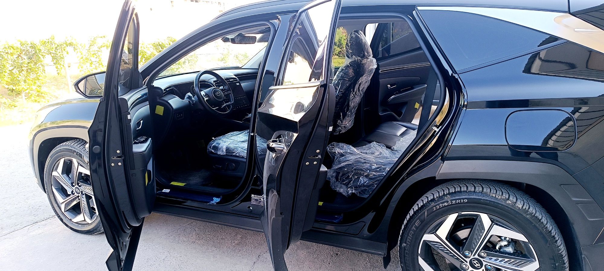 Hyundai Tucson 2.5 LONG нахт еки бартирга срочна сотилади