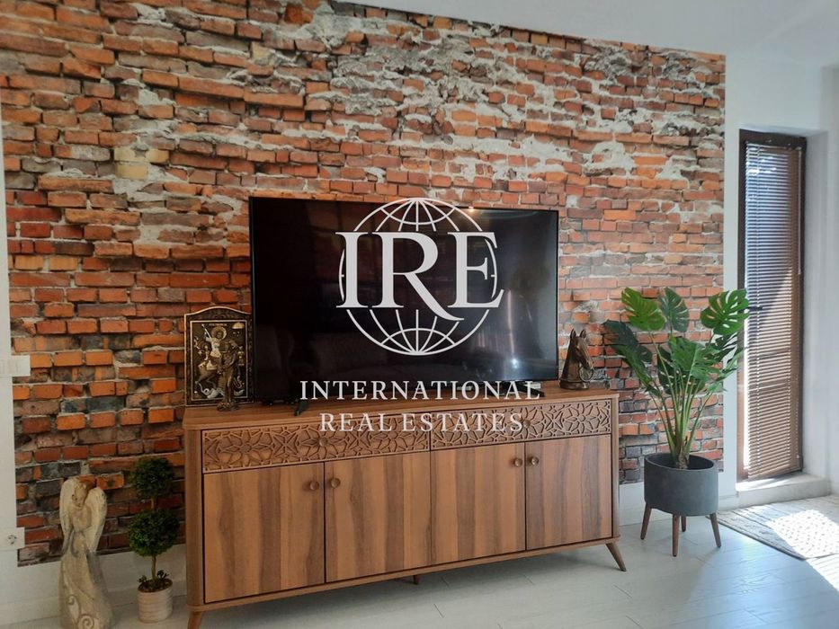 Продава се Тристаен апартамент в Варна, Център - 137 кв.м за 4234 €/кв.м - Снимка #3