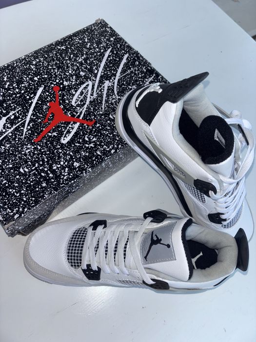 Jordan 4 Military Black