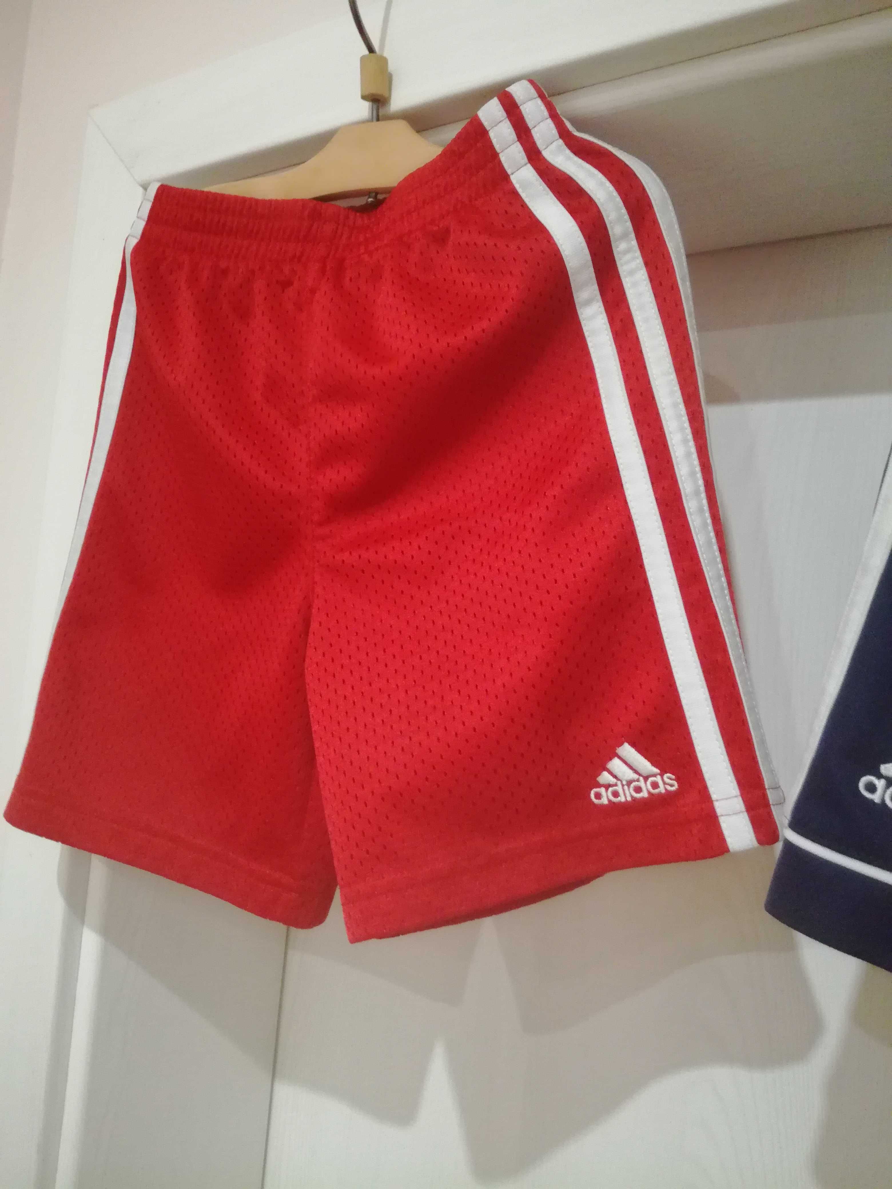 Оригинални детски къси панталонки Adidas 5, 6, 7г