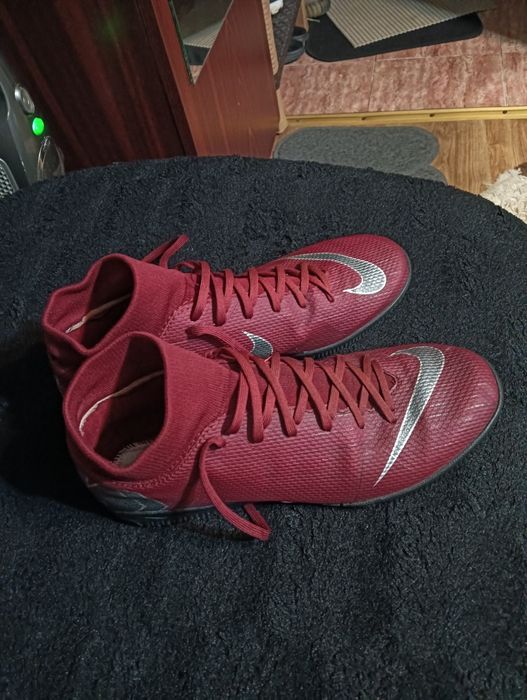 Ghete de fotbal Nike