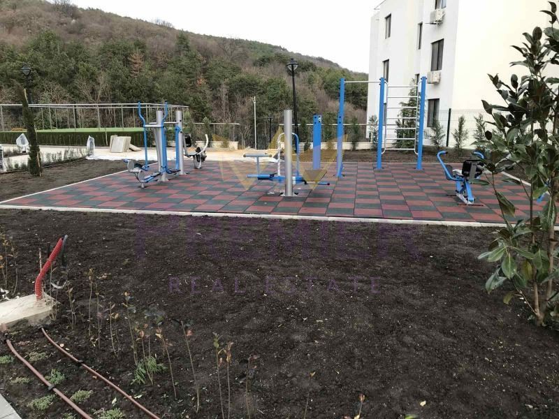 Продава се Двустаен апартамент в Варна, Виница - 73 кв.м за 1101 €/кв.м - Снимка #10