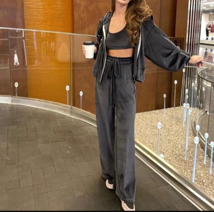 Спортивный костюм тройка