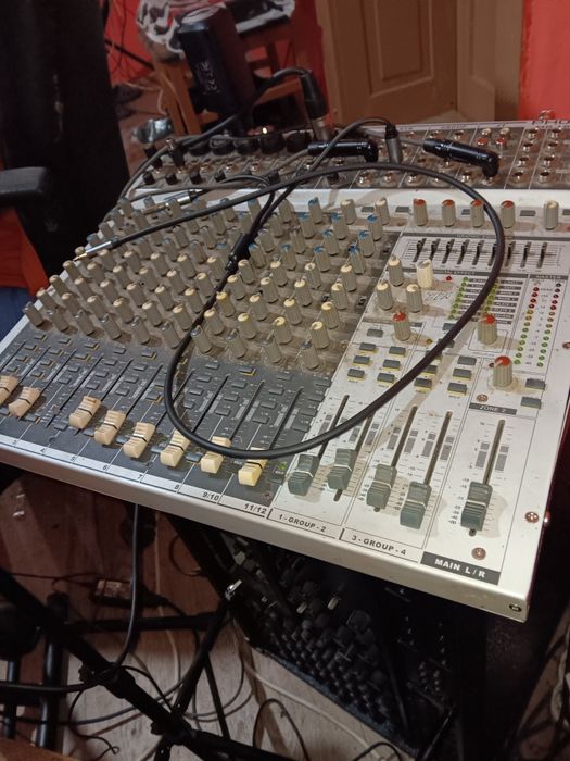 Vand mixer pasiv, Phonic 1843×