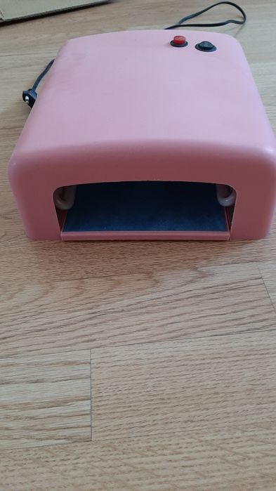 Ультрофиолетовая лампа