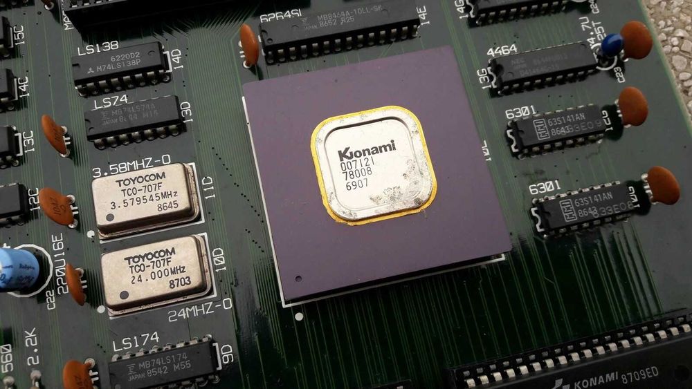 Konami GRYZOR / Contra PCB JAMMA Arcade circuit board GX633 PWB302160