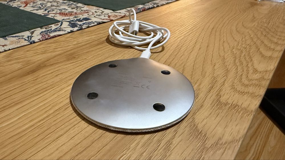 Безжично зарядно Hama