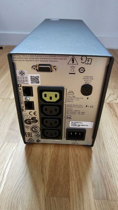 UPS Schneider APC Smart-UPS SC420I 420VA 230V