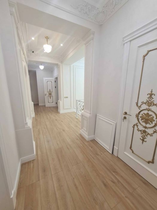 Сдается Дом на Яккасарайском р-не Шота Руставели ПОД ОФИС Можно