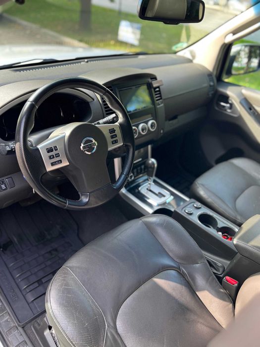 Nissan Pathfinder 2.5dci 190cp