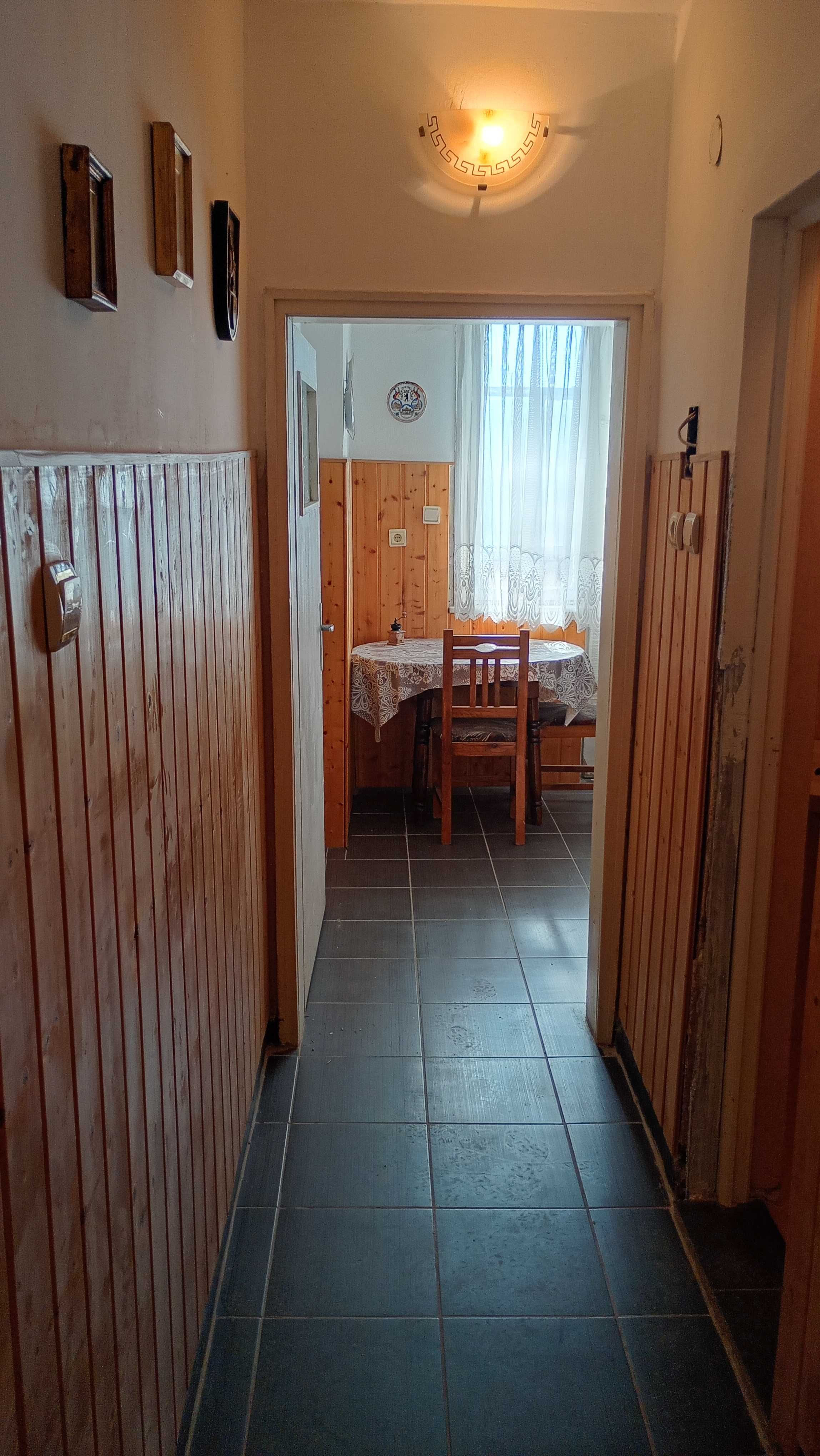 Продава 3-СТАЕН в град Бобов Дол