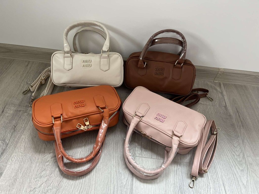 Чантички MIU MIU