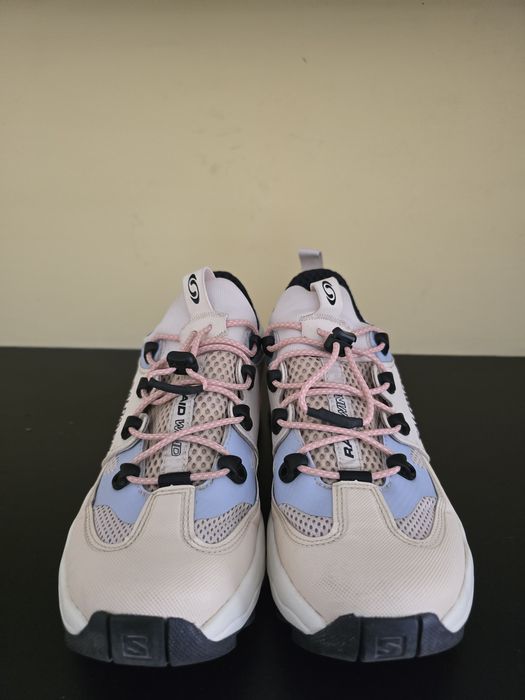 Обувки Salomon .