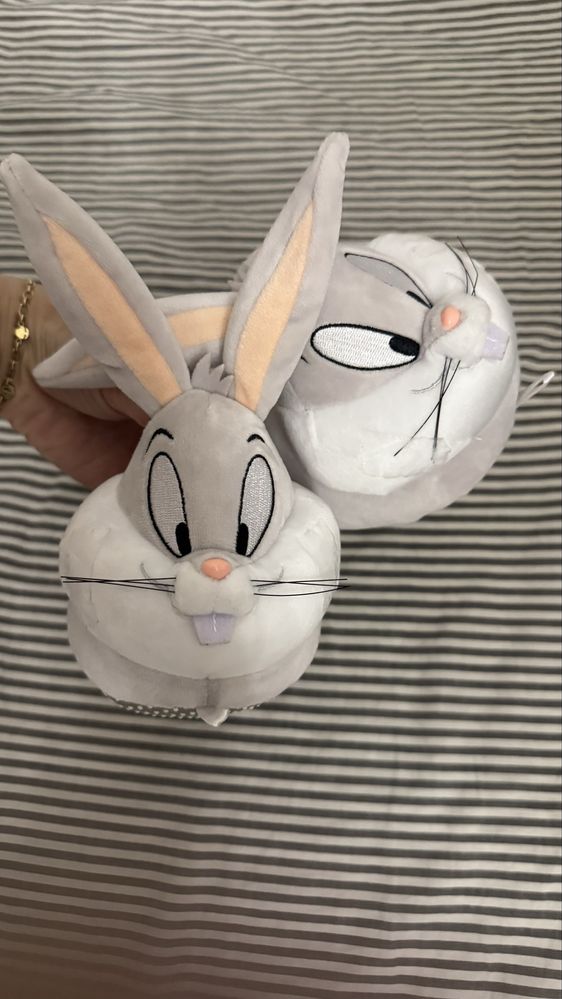 Тапочки bugs bunny 23-24 размер 2-3 года