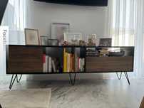 Vand Comoda TV din mdf cu picioare metalice