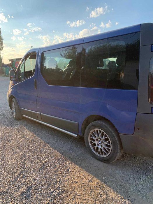 DE VANZARE URGENT duba opel vivaro