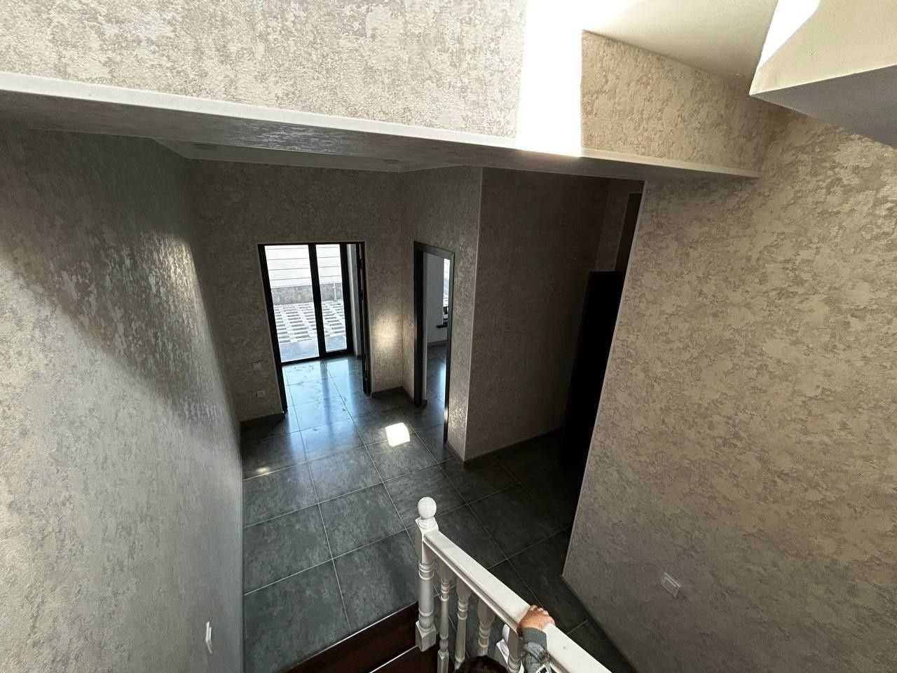 Продается Коттедж-таунхаус 108 м² Евроремонт Ор:метро Шахристан  (США)