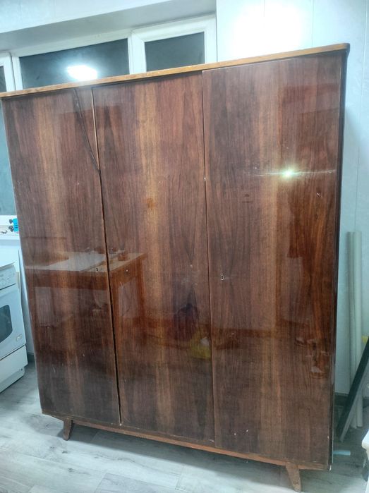 Шкаф для одежды 182х149х62