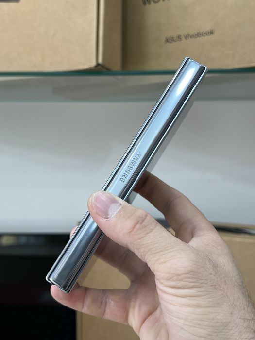 Samsung galaxy fold4