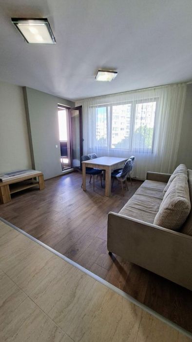 Дава се под наем Тристаен апартамент в София, Разсадника - 100 кв.м за 869 € - Снимка #1